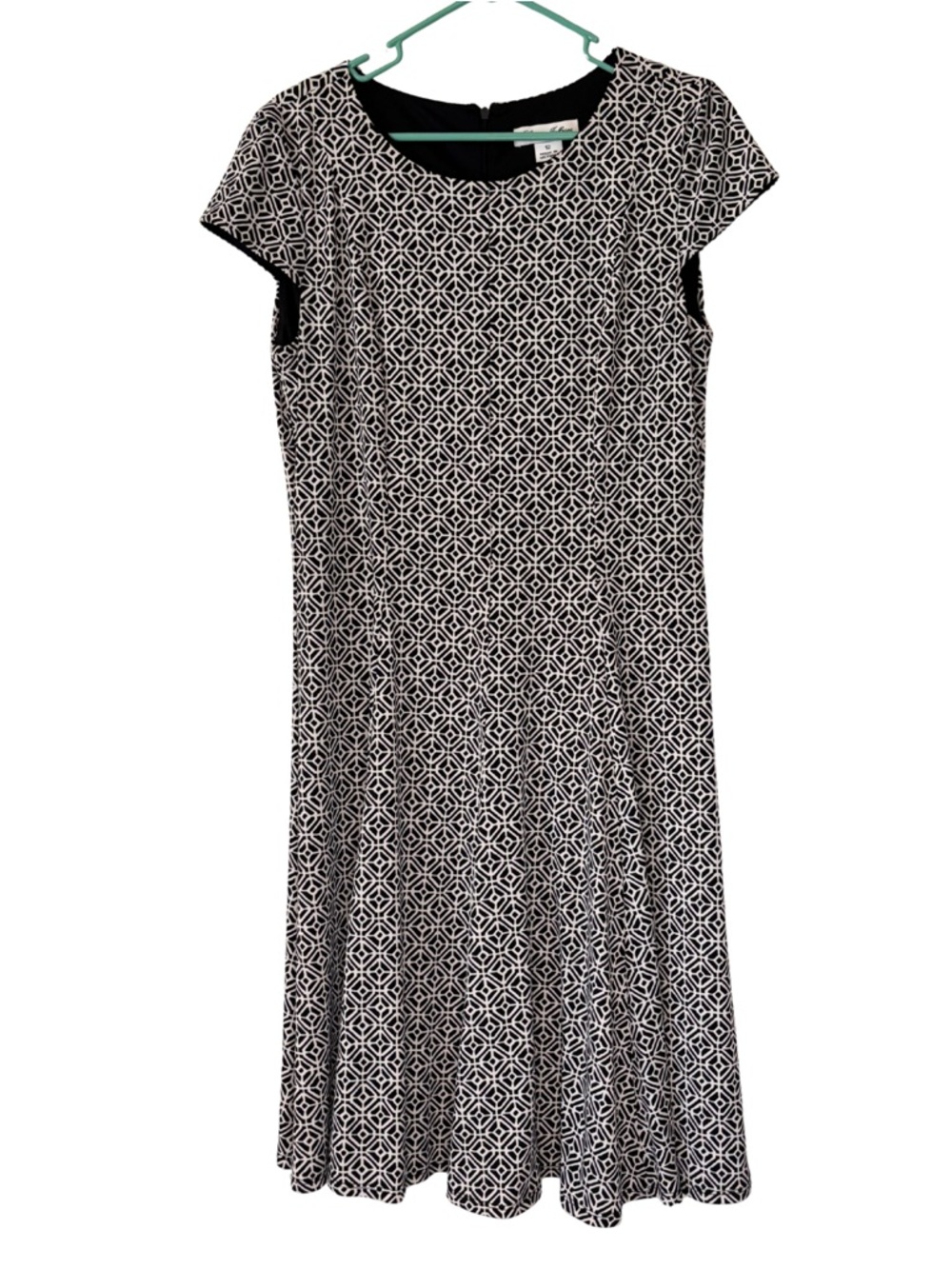 Laura Jeffries Black and White Geometric Midi Dress with Cap Sleeves